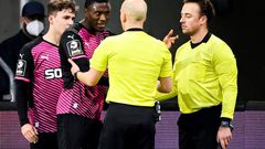 Aaron Opoku: League match in Germany called off after Ghanaian forward suffers racial abuse