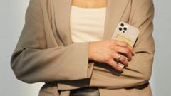 If you use iPhone 10, don’t give money to a lady who has iPhone 12 – Lawyer advises men