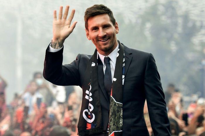 Messi will take PSG to new heights, says coach Mauricio Pochettino