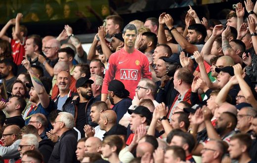 Manchester United fans celebrated the return of Cristiano Ronaldo with a cardboard cutout at Wolves