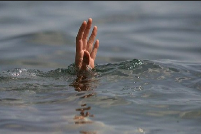 Five reported missing after boat capsizes in River Offin