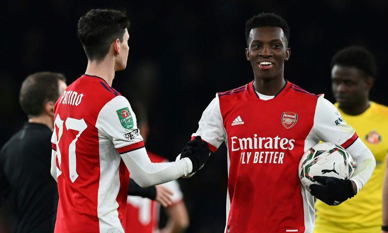 Eddie Nketiah (right) scored a hat-trick as Arsenal beat Sunderland 5-1