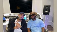 Video: Chelsea star Hakim Ziyech hangs out with King Promise during studio session