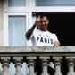 Argentinian football supporters have also given the thumbs up to Lionel Messi's projected move to Paris St-Germain