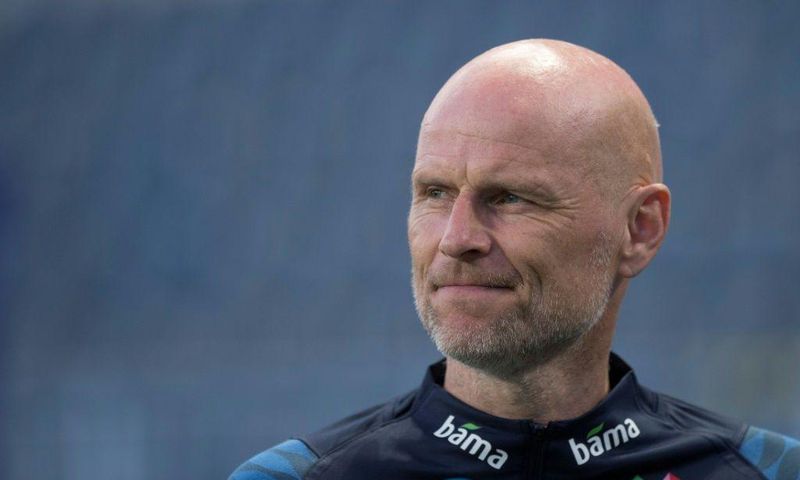 Stale Solbakken's Norway drew with the Netherlands in front of just 7,000 fans