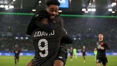 Jonathan David and Angel Gomes both got on the scoresheet as Lille beat Wolfsburg to reach the Champions League last 16