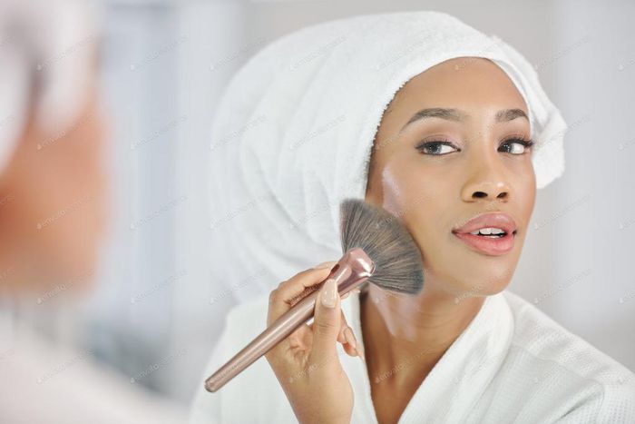 5 makeup ingredients to avoid if you have dry skin
