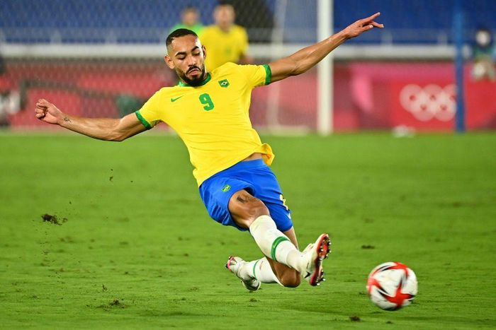 Brazil striker Matheus Cunha has joined Atletico Madrid on a five-year contract