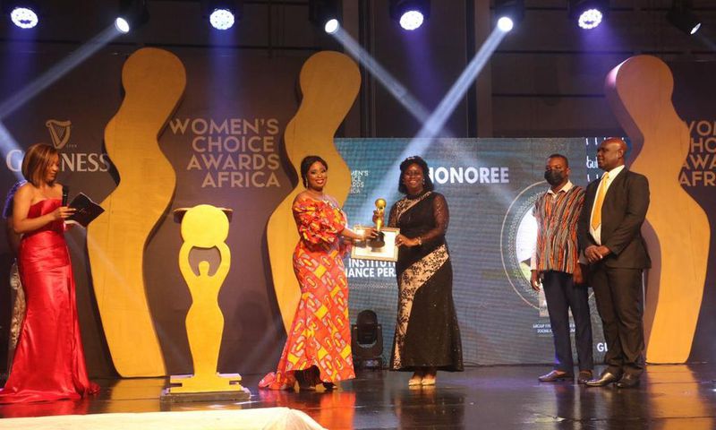 Zoomlion top executives honoured at Women’s Choice Awards Africa 2021