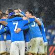 Napoli's players celebrate after beating Leicester
