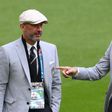 Roberto Mancini (R) alongside Gianluca Vialli before Italy's last-16 win over Austria at Wembley