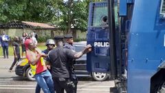 Law students demonstrate