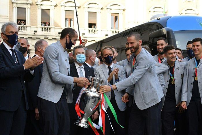 Gabriele Gravina (L) has been President of the Italian Football Federation (FIGC) since 2018