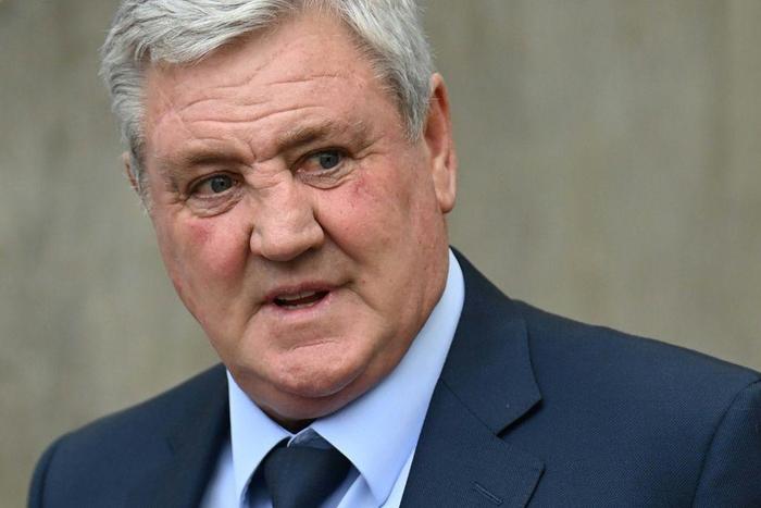 Steve Bruce has left Newcastle by "mutual consent", the Premier League club says