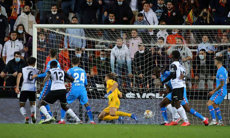 Hugo Duro scored a 96th-minute equaliser for Valencia against Atletico Madrid
