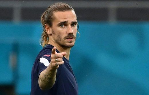 France and Barcelona forward Antoine Griezman has seen his agreement with Japan's Konami scrapped in the aftermath of a video showing him and teammate Ousmane Dembele appearing to mock staff at a hotel on a Japan tour