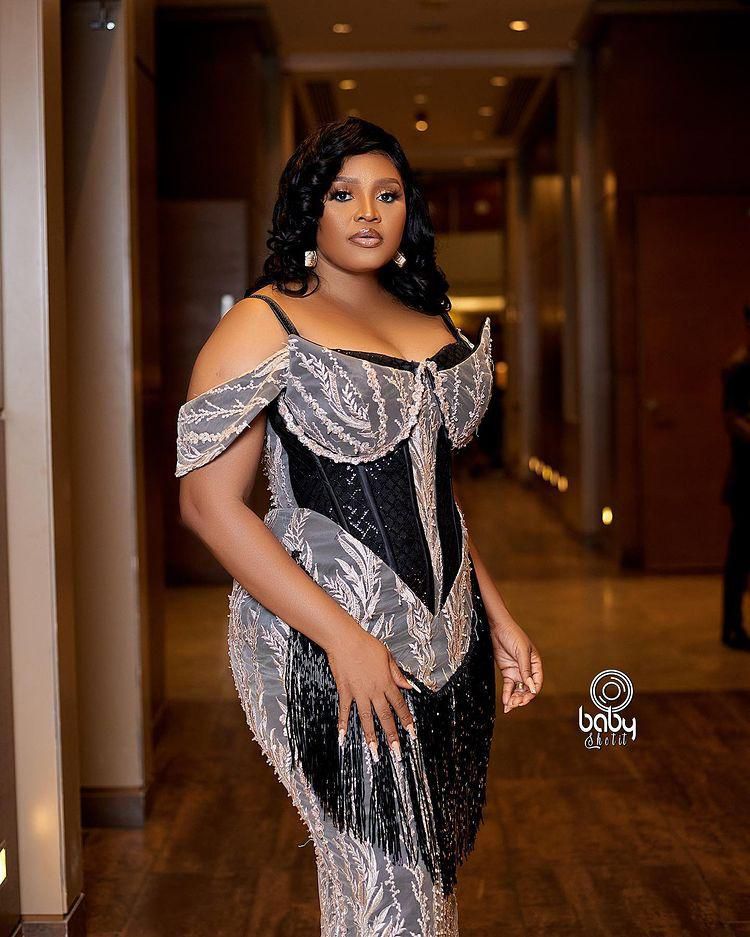 Mzvee