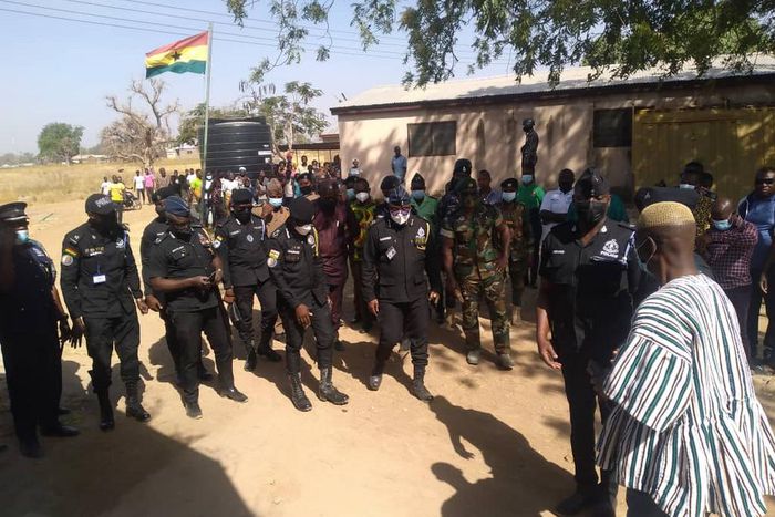 IGP visits robbery scene