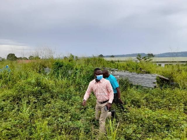 Kumawu District Hospital left to rot