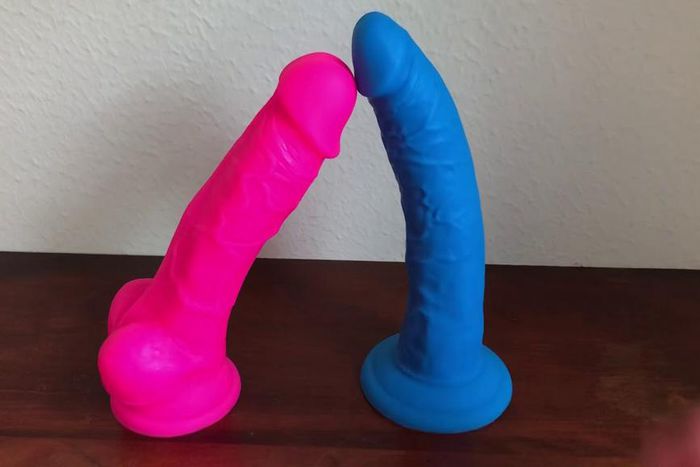 Dildos