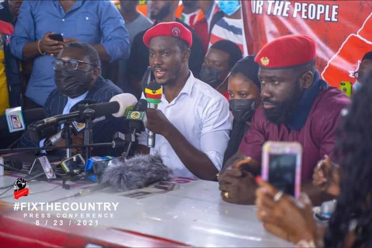 Ernesto Yeboah (Middle)