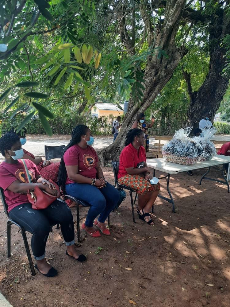 Twists & Locs Salon donates to Cancer Support Network in “Wigs of Love” project