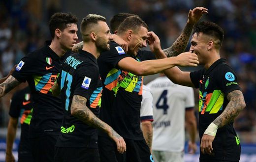 Inter Milan ran riot against Bologna to move top of Serie A