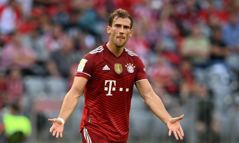 Bayern Munich midfielder Leon Goretzka is struggling with a hip injury