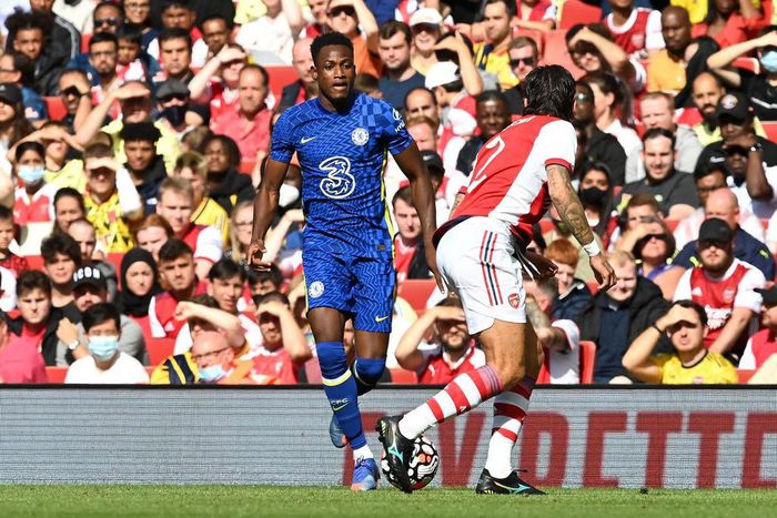 Baba Rahman: Ghana defender dropped from Chelsea’s UEFA Super Cup squad