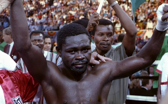 Azumah Nelson 

Photo| Getty Images