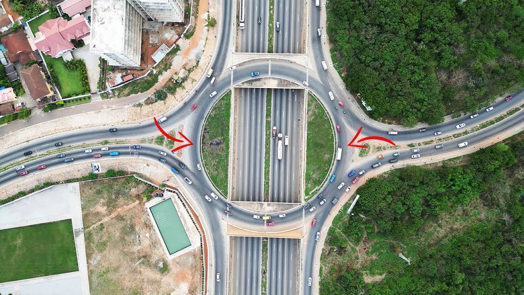Man dies after allegedly jumping off Achimota roundabout overpass