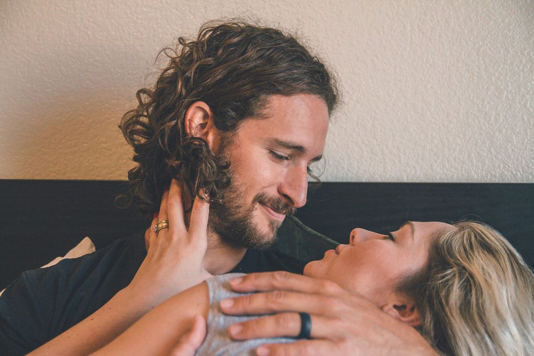 5 ways women test men without them knowing