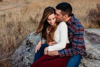 6 clear signs a man is desperate in the talking stage