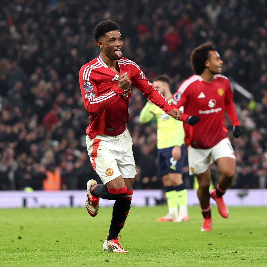 Manchester United's Amad Diallo celebrates goal against Southampton