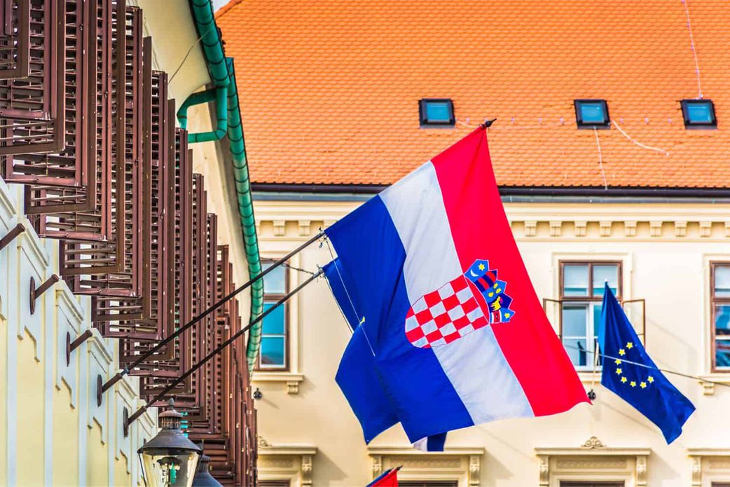 Croatian flag via rjtravelagency.com