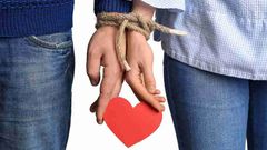 10 clear signs you are in a trauma bond