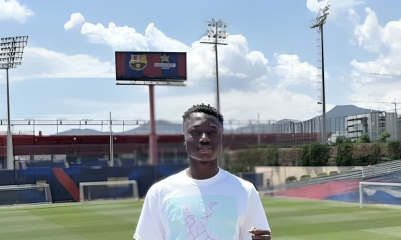 Barcelona signs Ghanaian teen star Hafiz Gariba on three-year deal