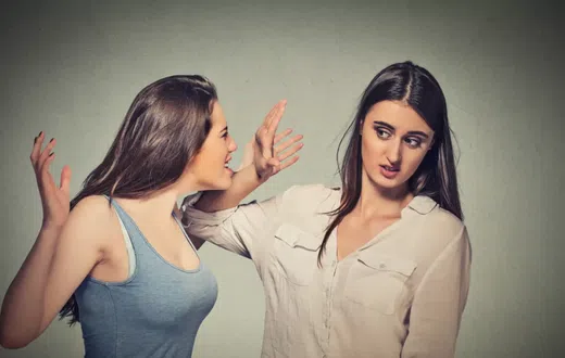 10 ways to identify a toxic person