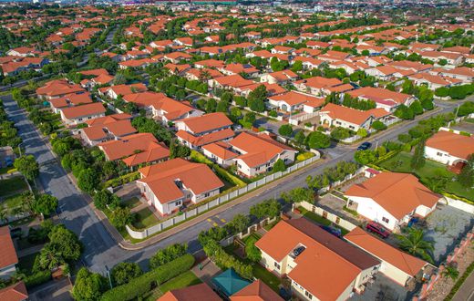 What You Must Know Before Venturing into Real Estate in Ghana | Photo via Regimanuel Gray East Airport Housing Development