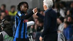 Atalanta manager Gian Piero Gasperini and Ademola Lookman