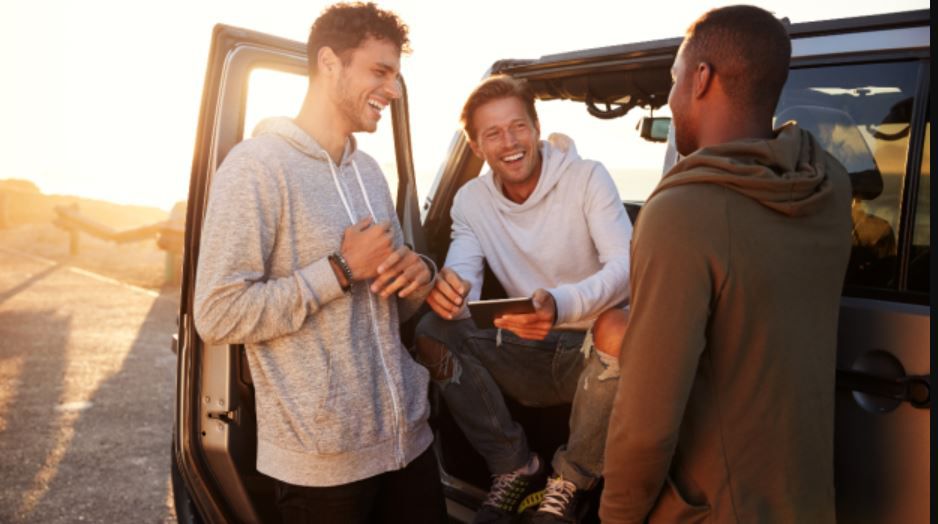 Men need 2 guys nights in a week to be healthy - study says