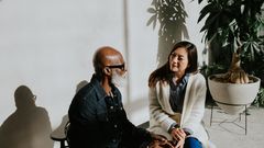 5 ways to support your partner without losing yourself