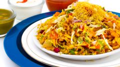 Top 10 delicious Indian street foods you must try today