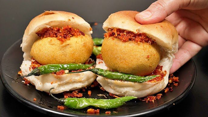 Top 10 delicious Indian street foods you must try today