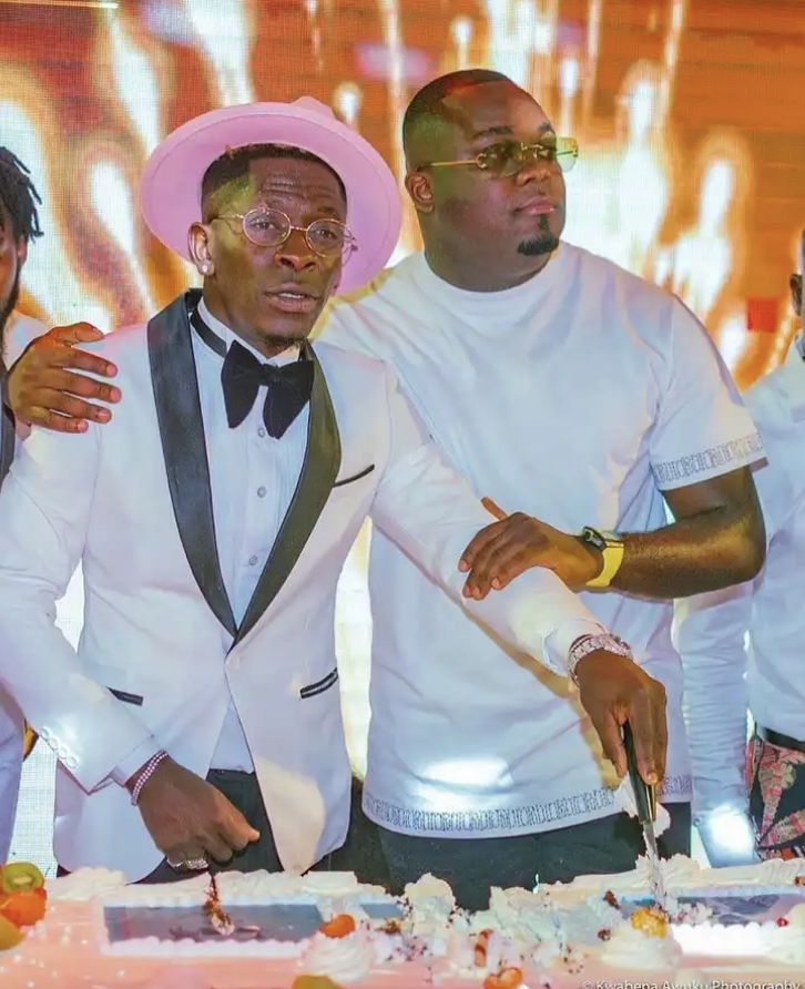 Shatta Wale distances himself from alleged fraud case involving Godfather Kofi Boat