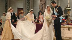 Queen-Letizia-wedding-dress