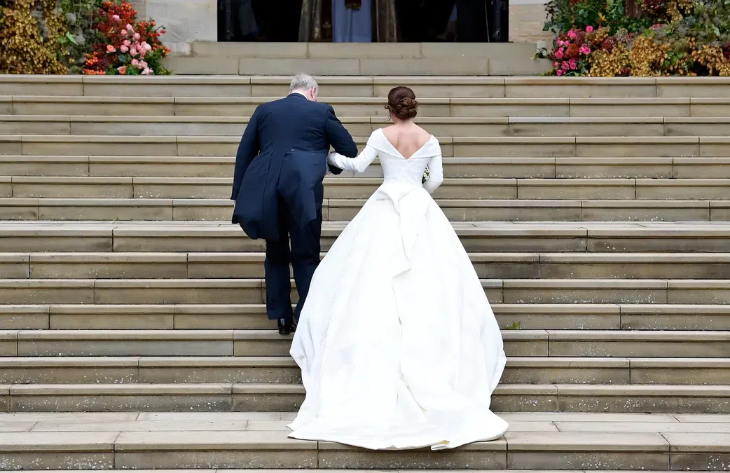 Princess-Eugenie-wedding-dress
