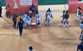 Ugandan players kiss VAR machine after dramatic CHAN qualification (Video)