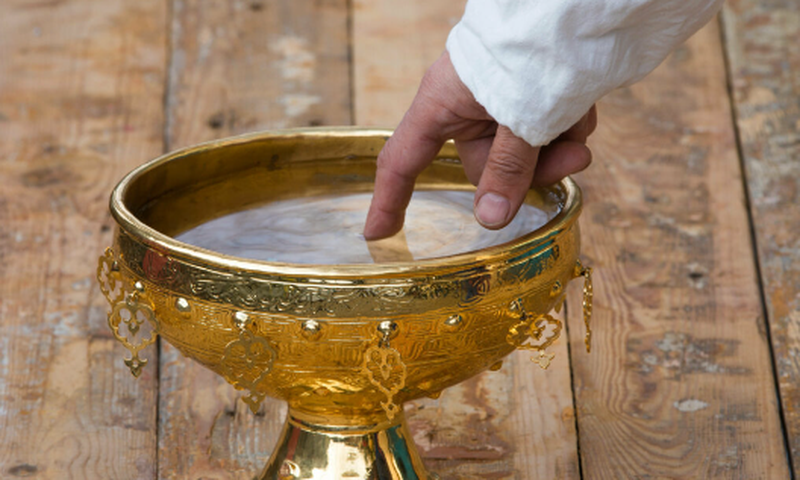 Temple goers drink AC water, believing it is sacred