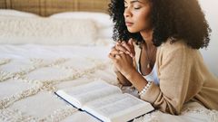 Prayers can help deepen the bond in your marriage [AdobeStock]